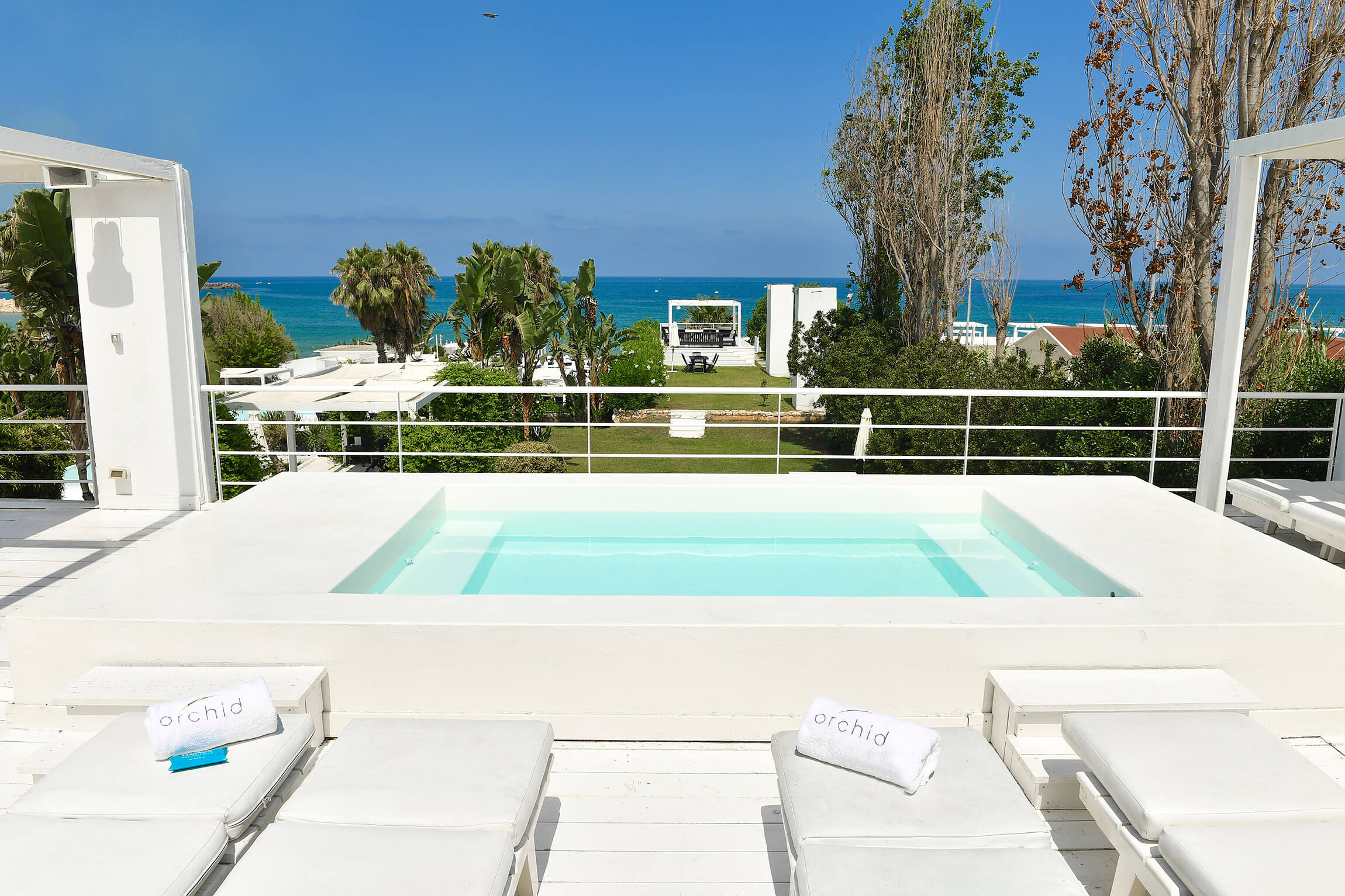 Orchid Beach Resort