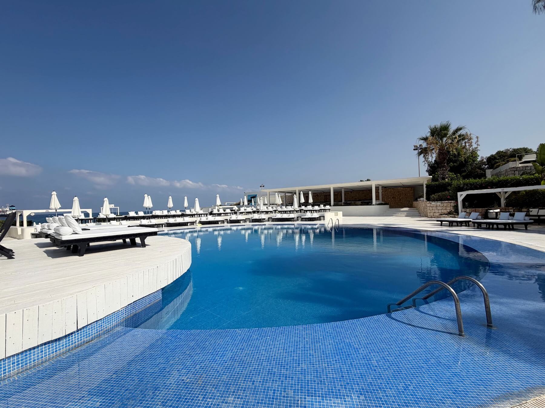 SUNBEDS